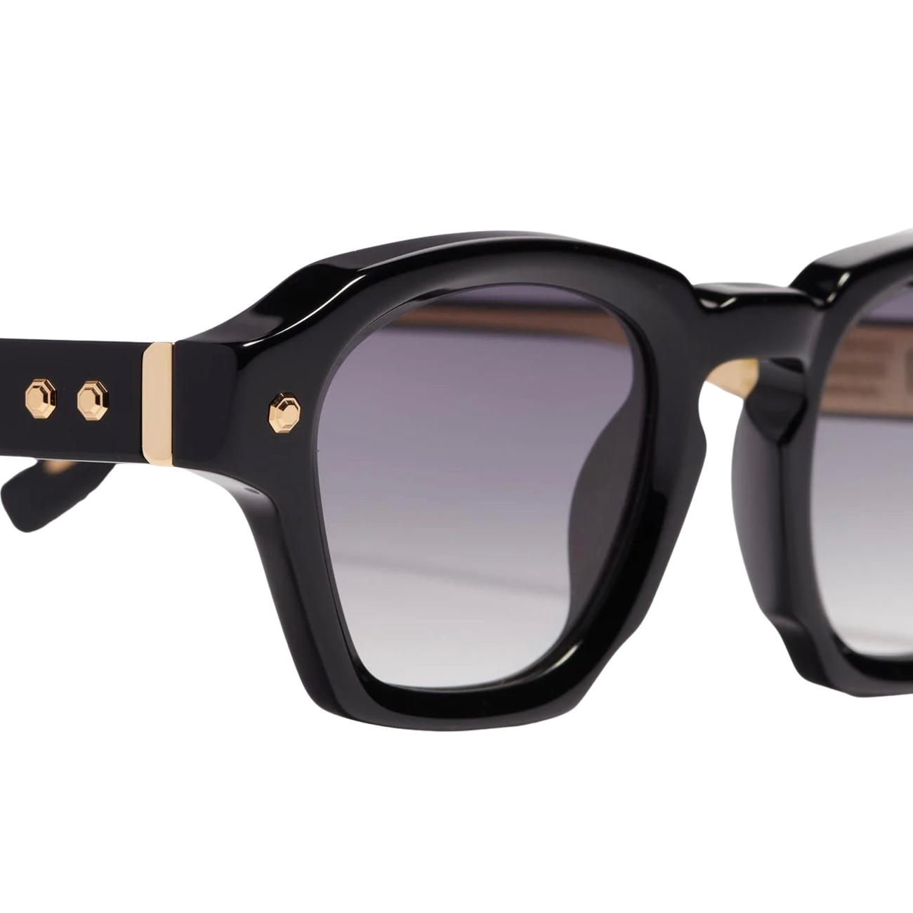 JOHN DALIA | P04 C-108