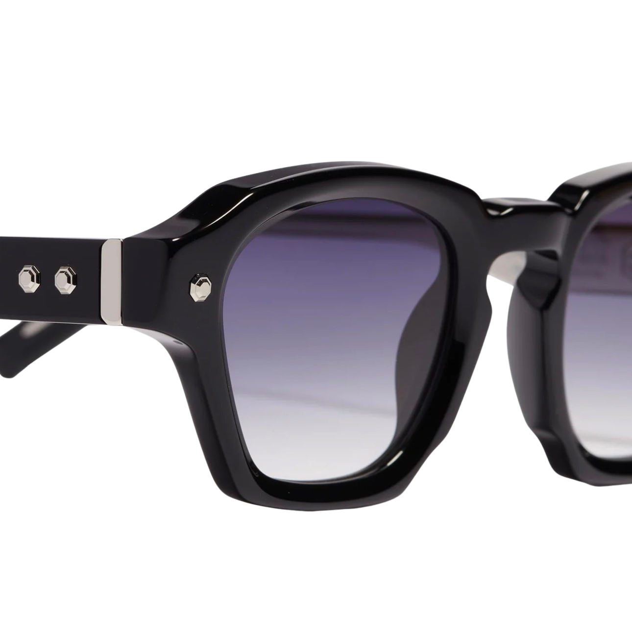 JOHN DALIA | P04 C-108